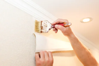 Pose de papier peint à Quemper-Guézennec — revêtements muraux et toiles de verre